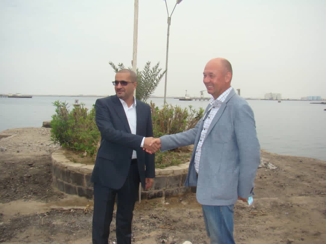 To assess the damage suffered by the port and enhance its capacity .. Experts from the port of Rotterdam visit the Port of Aden